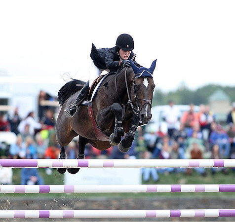 Sports/Equestrian